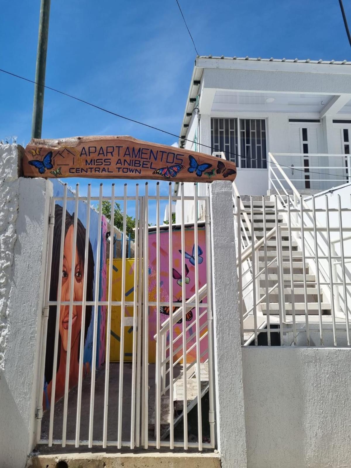 San Andrés Posada Miss Anibel Central Town מראה חיצוני תמונה